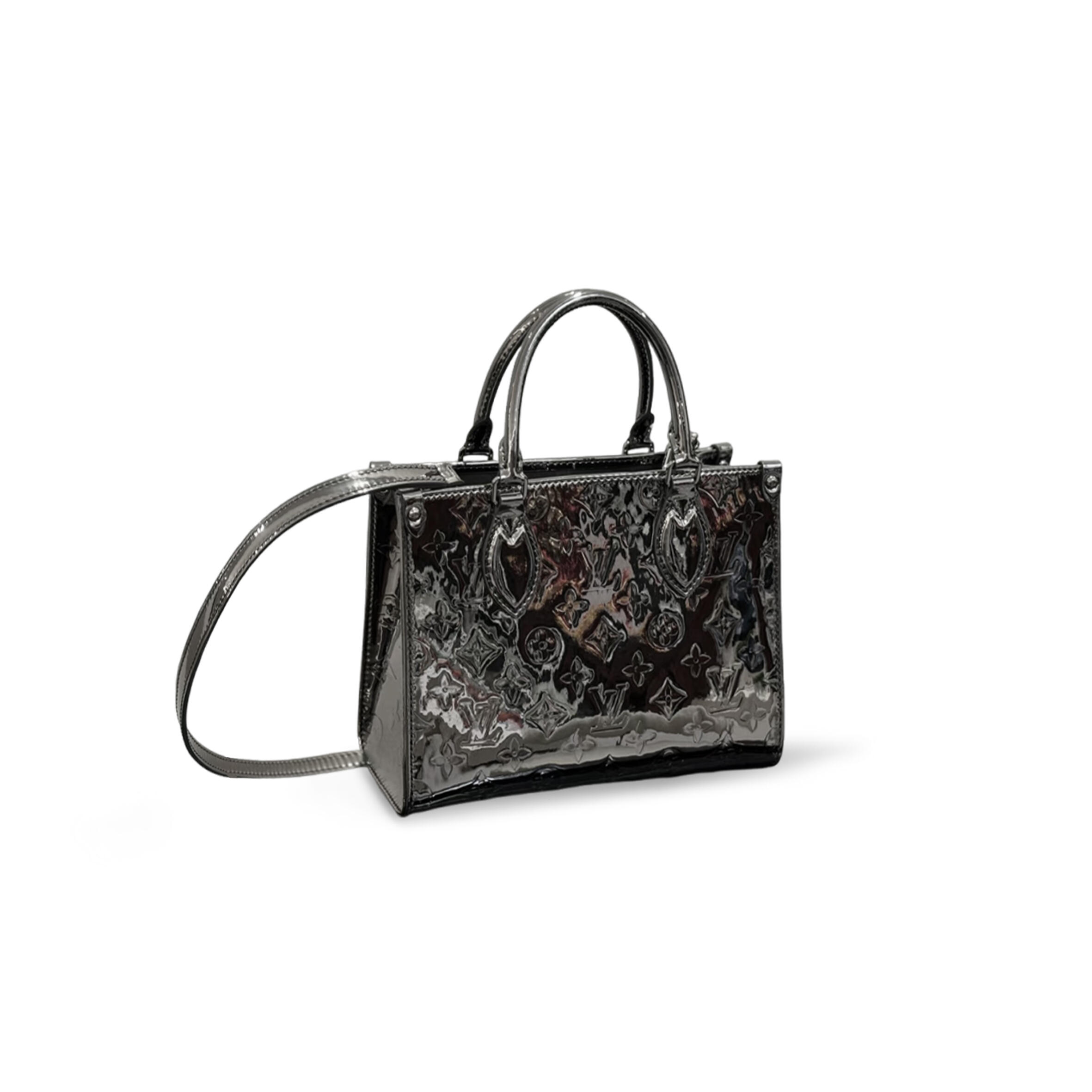 l0vis Vvtt0n onthego pm (25*19*11.5cm)